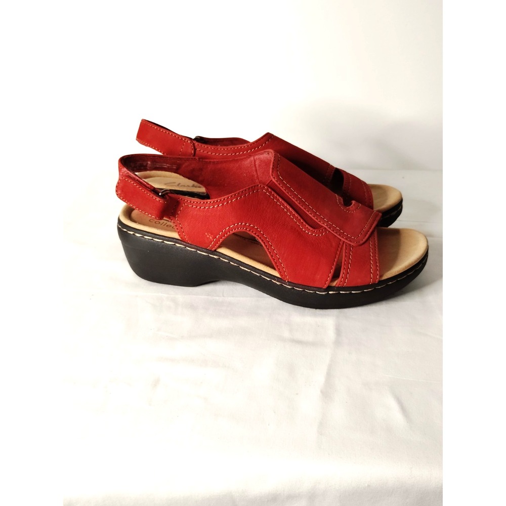 Clarks Collection Women 6.5 Red Suede Slingback Open Toe Wedge Resort Sandal EUC